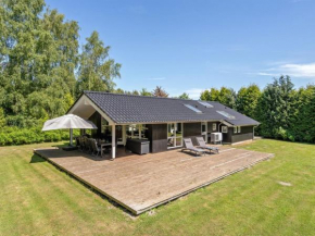 Holiday Home Nyalle - 1-3km from the sea by Interhome, Bogø By